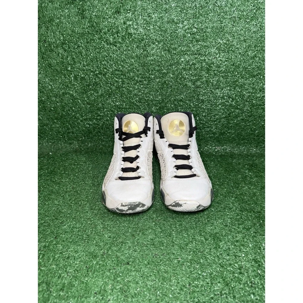Nike Air Jordan 38 Retro Kid Size 4Y White Gold Basketball Shoes Casual Sneakers